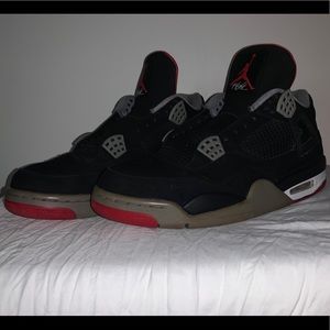 Air Jordan Retro 4 “Bred” (2012)